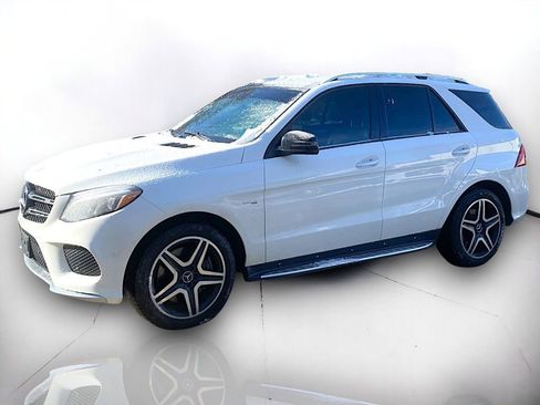 Used 2017 Mercedes-Benz GLE 43 AMG 4MATIC image 2