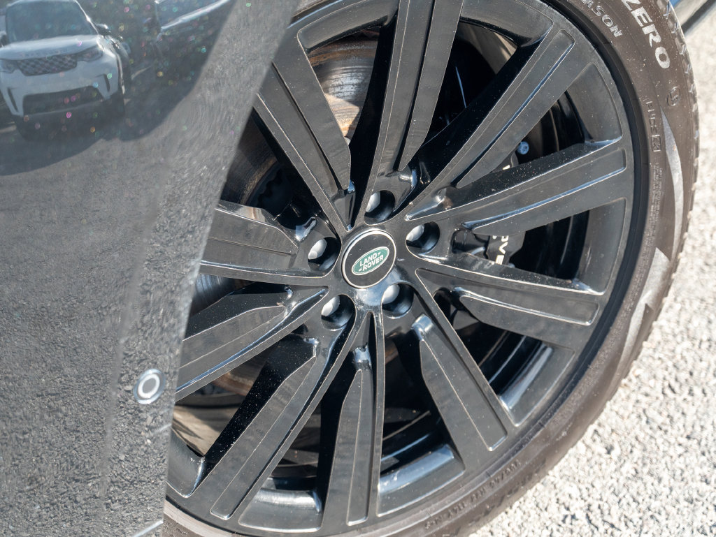Used 2023 Land Rover Range Rover Long Wheelbase Autobiography AWD/4WD image 9