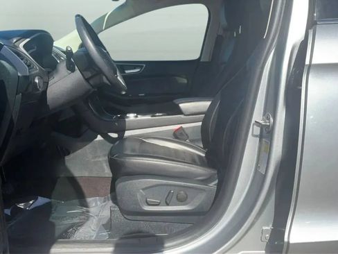Used 2020 Ford Edge SEL FWD image 19