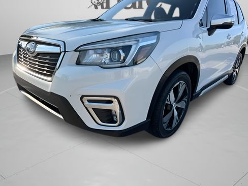 Used 2020 Subaru Forester Touring AWD/4WD image 33