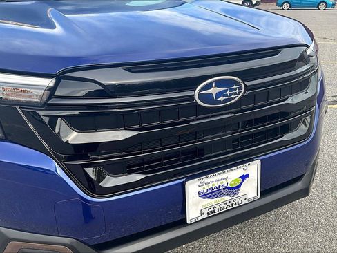 Used 2025 Subaru Forester Sport image 29