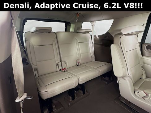 Used 2023 GMC Yukon XL Denali image 29