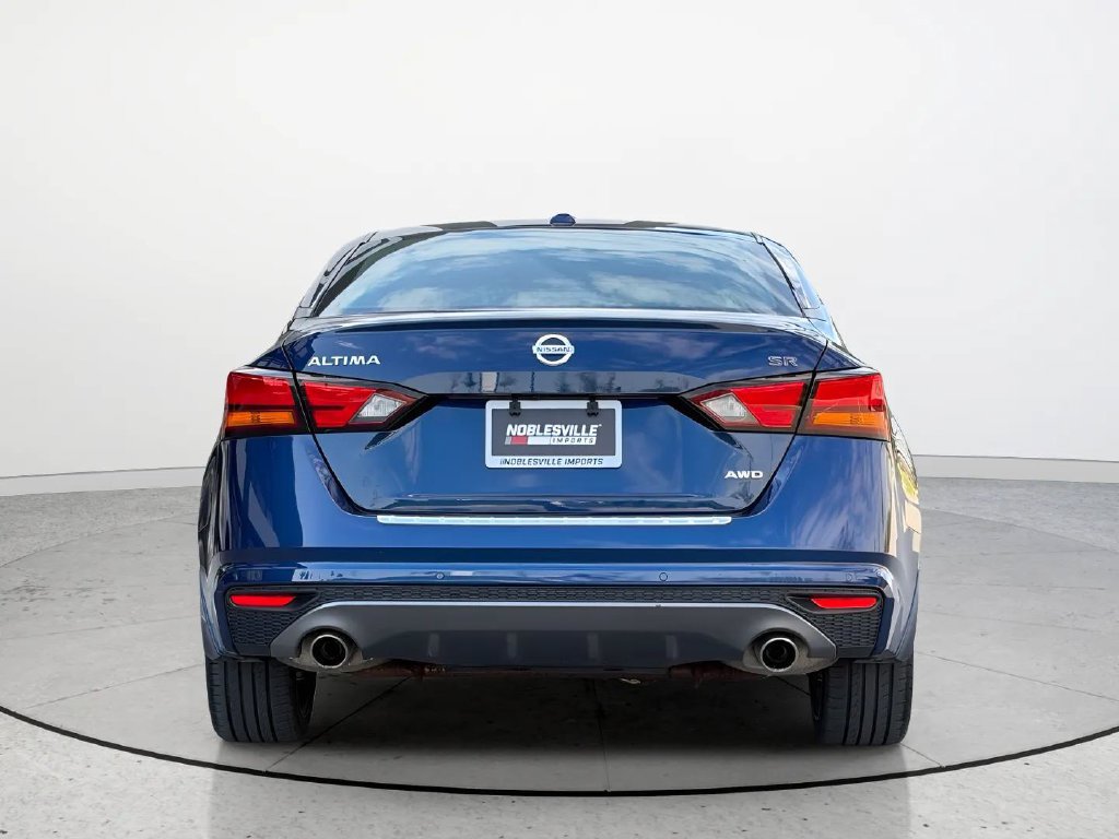 Used 2021 Nissan Altima 2.5 SR AWD/4WD image 5
