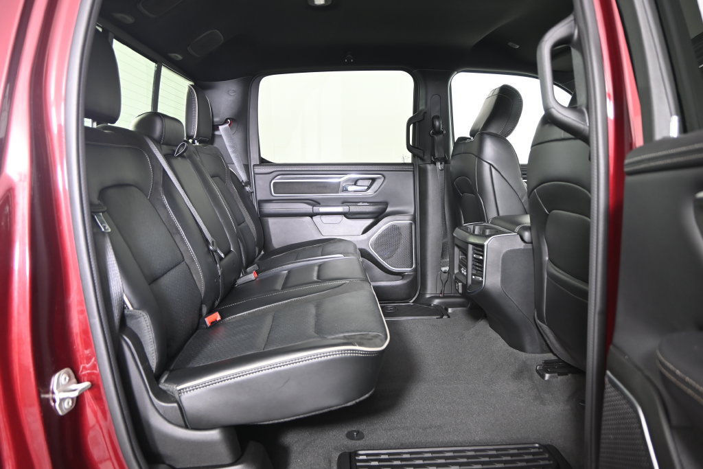 Used 2023 RAM 1500 Laramie AWD/4WD image 17