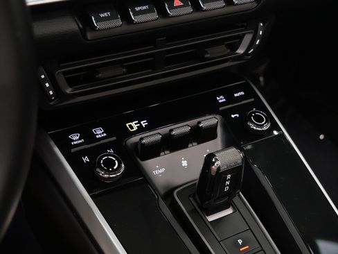 Used 2020 Porsche 911 Carrera image 29