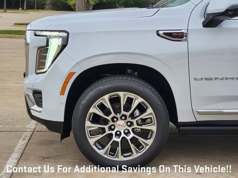 New 2026 GMC Yukon Denali w/ Sun & Power Step Package AWD/4WD image 5