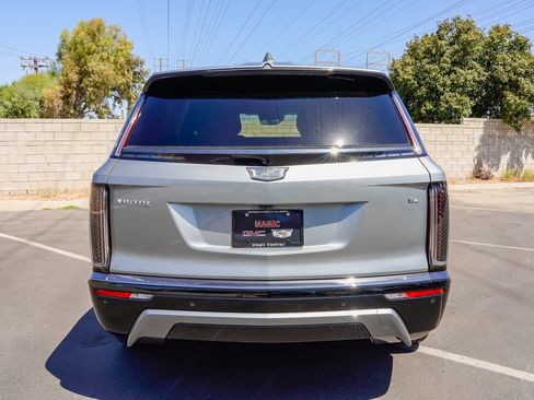 New 2027 Cadillac Vistiq Sport AWD/4WD image 8