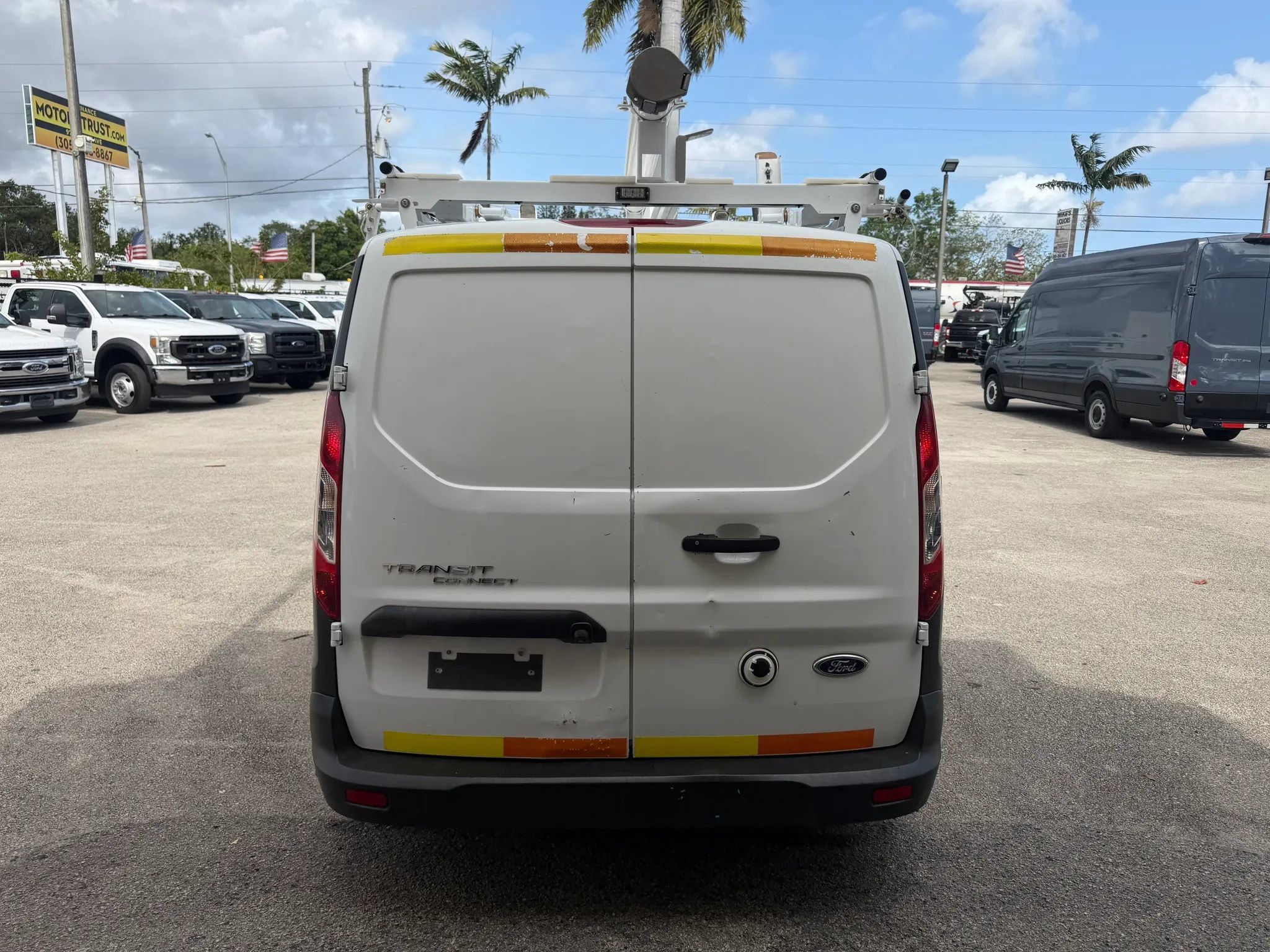 Used 2016 Ford Transit Connect XL FWD image 5