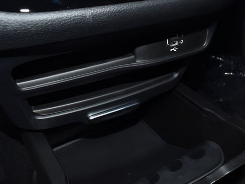 New 2026 Chrysler Pacifica Select w/ S Appearance Package FWD image 22