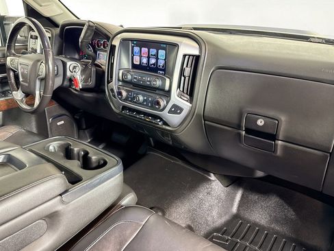 Used 2018 GMC Sierra 2500 SLT w/ Duramax Plus Package image 26