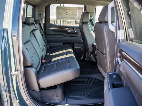 New 2026 Chevrolet Silverado 1500 LT w/ All Star Edition Plus image 16