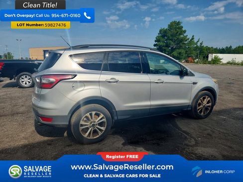 Used 2017 Ford Escape SE AWD/4WD image 4