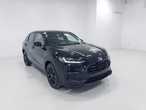 Used 2023 Honda HR-V Sport image 9