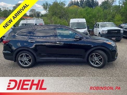 Used 2017 Hyundai Santa Fe AWD w/ SE Ultimate Tech Package 03 image 4