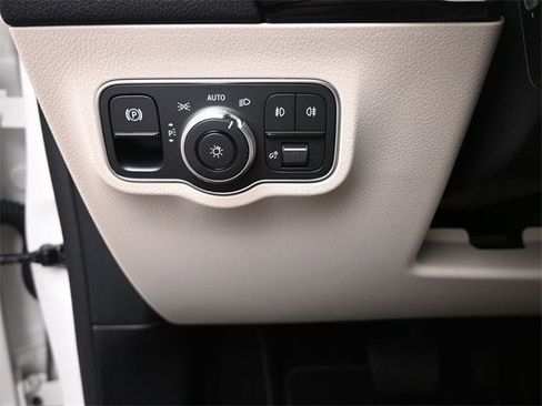 Used 2025 Mercedes-Benz GLA 250 GLA 250 image 16