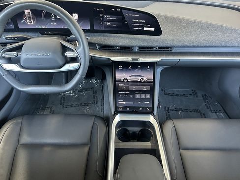 Used 2024 Lucid Air Touring AWD/4WD image 12