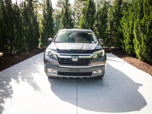 Used 2018 Honda Ridgeline RTL-E image 3
