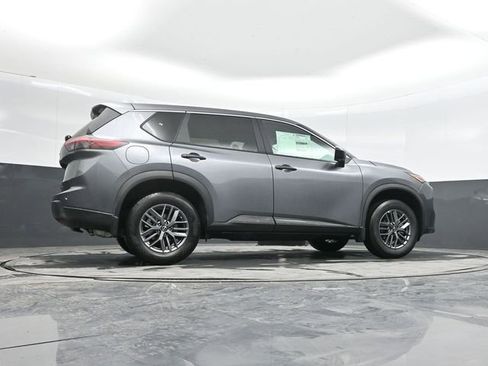 New 2026 Nissan Rogue S image 40