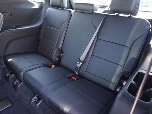 Used 2026 Chevrolet Traverse LT AWD/4WD image 21
