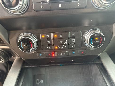 Used 2020 Ford F250 Platinum w/ FX4 Off-Road Package image 21