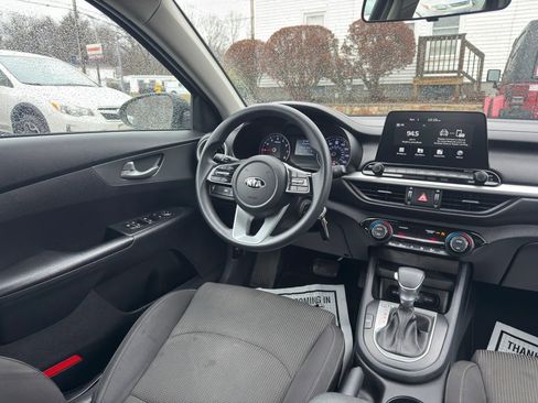 Used 2019 Kia Forte LXS FWD image 30