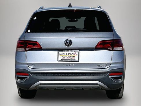 Used 2024 Volkswagen Taos SE image 5