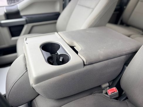 Used 2019 Ford F150 XLT image 19