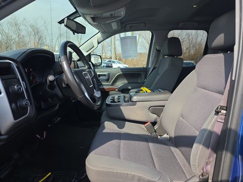 Used 2017 GMC Sierra 1500 SLE w/ SLE Value Package image 13