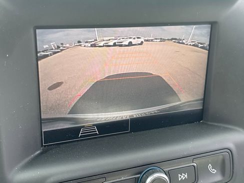 Used 2024 GMC Terrain SLE FWD image 23