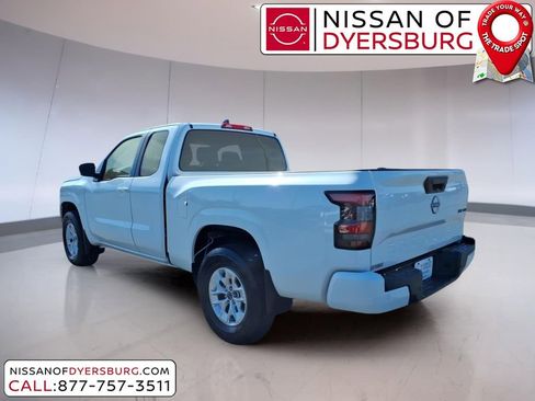 Used 2024 Nissan Frontier SV w/ Technology Package image 5