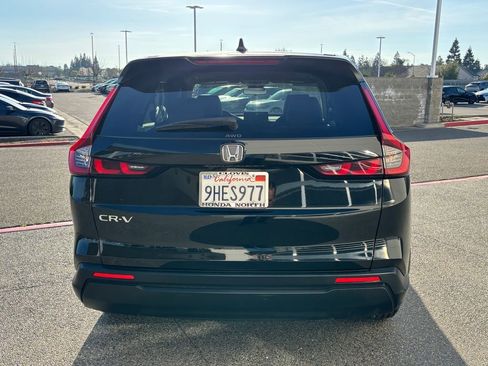 Used 2023 Honda CR-V EX image 6