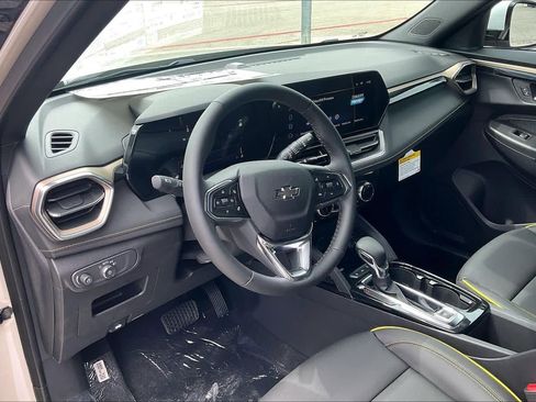 New 2026 Chevrolet TrailBlazer ACTIV w/ Convenience Package FWD image 8