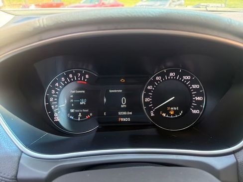 Used 2017 Lincoln MKX Select w/ Lincoln MKX Climate Package AWD/4WD image 34