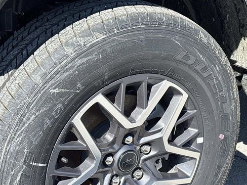 New 2026 Jeep Wrangler Unlimited Sahara AWD/4WD image 10