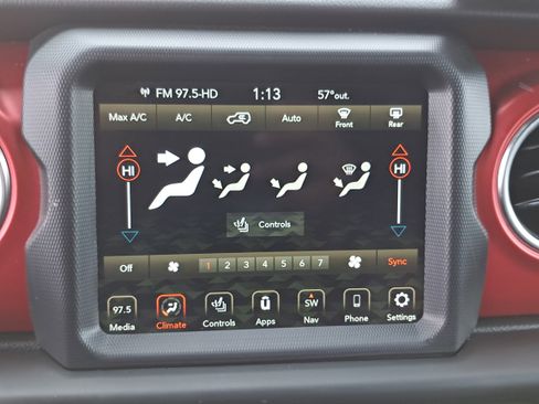 Used 2022 Jeep Wrangler Unlimited Rubicon w/ LED Lighting Group image 20