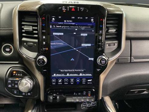 Used 2020 RAM 1500 Laramie AWD/4WD image 13