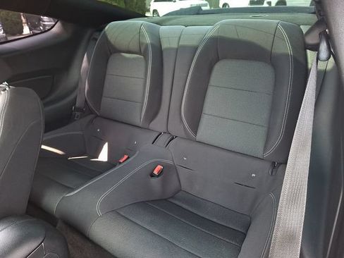 Used 2016 Ford Mustang Coupe RWD image 10