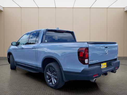 Used 2023 Honda Ridgeline Sport image 13