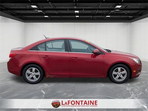 Used 2014 Chevrolet Cruze LT image 6