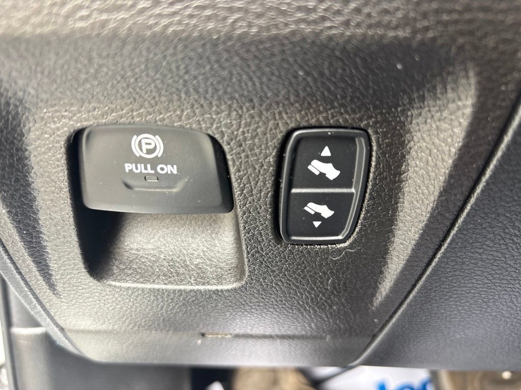 Used 2022 RAM 1500 Big Horn w/ Trailer Tow Group AWD/4WD image 34