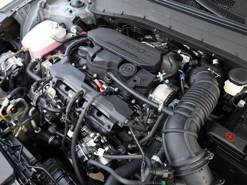 New 2026 Hyundai Kona SEL Premium image 9