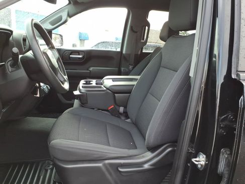 Used 2022 Chevrolet Silverado 1500 Custom Trail Boss w/ LPO, Dark Essentials Package AWD/4WD image 12