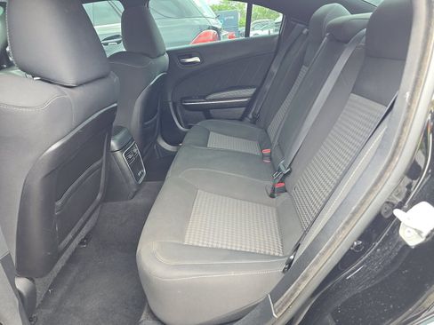 Used 2019 Dodge Charger R/T RWD image 10