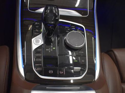 Used 2019 BMW X7 xDrive50i w/ Cold Weather Package AWD/4WD image 30