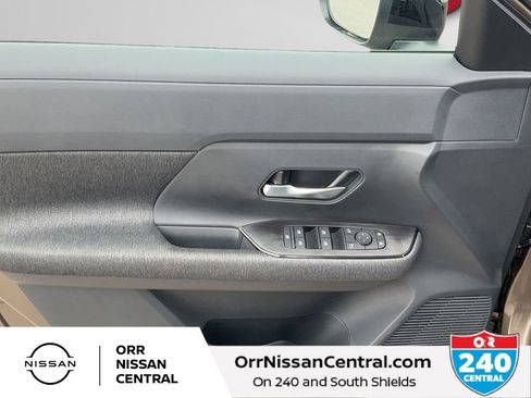New 2026 Nissan Kicks SV w/ Charging Package FWD image 16