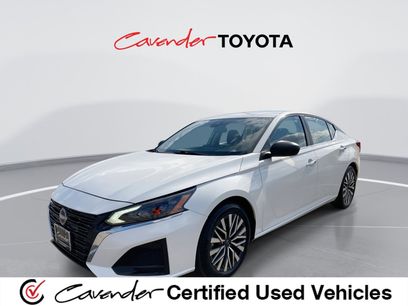 Used 2024 Nissan Altima 2.5 SV