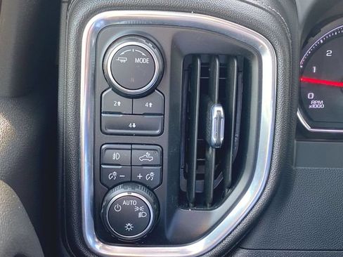 Used 2023 Chevrolet Silverado 2500 LT w/ Convenience Package AWD/4WD image 17