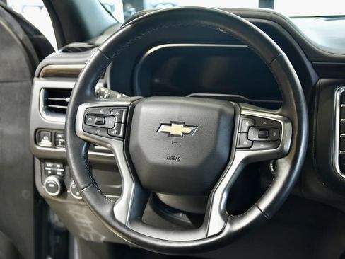 Used 2022 Chevrolet Tahoe LT w/ Luxury Package AWD/4WD image 21