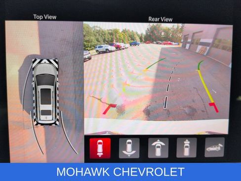 Used 2024 Chrysler Pacifica Limited FWD image 15