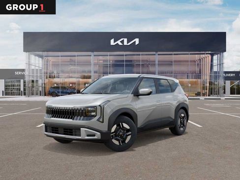 New 2027 Kia Seltos LX FWD image 1